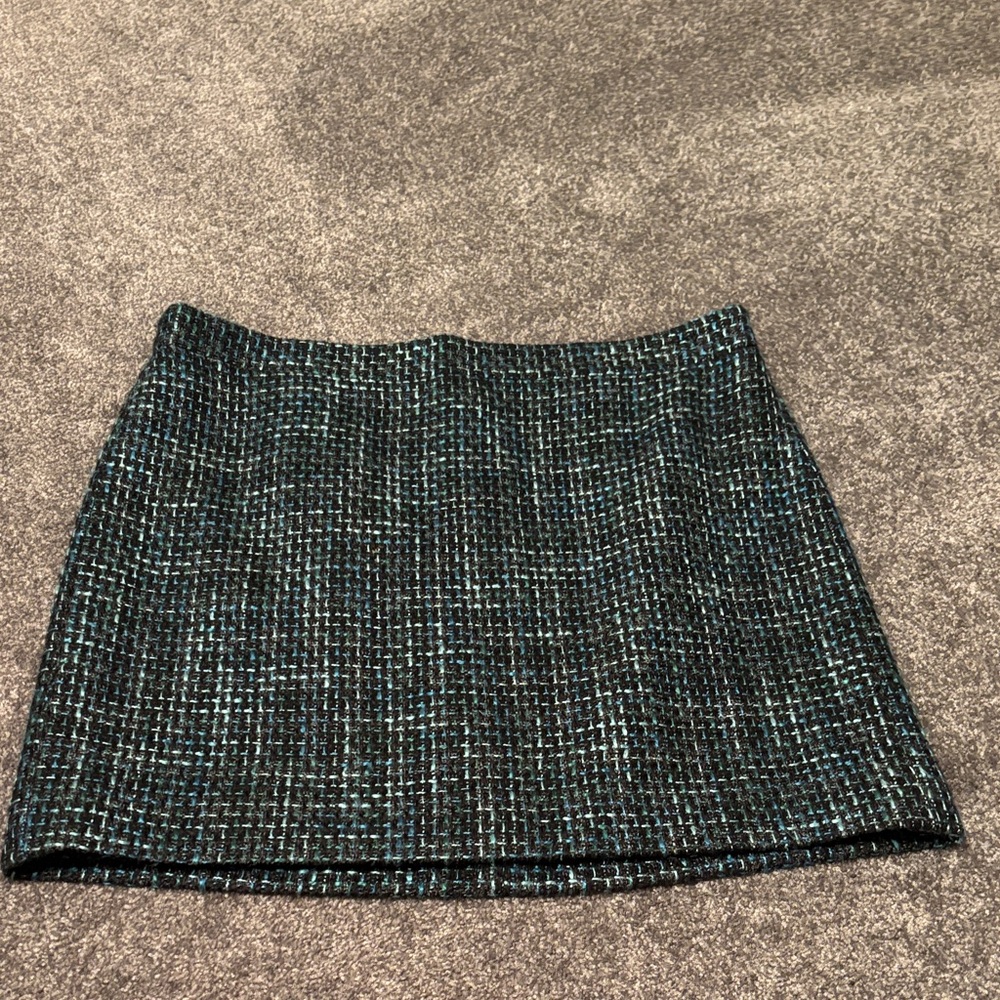 J Crew blue/Green/black Tweed Mini Skirt. Fully lined. Excellent condition
